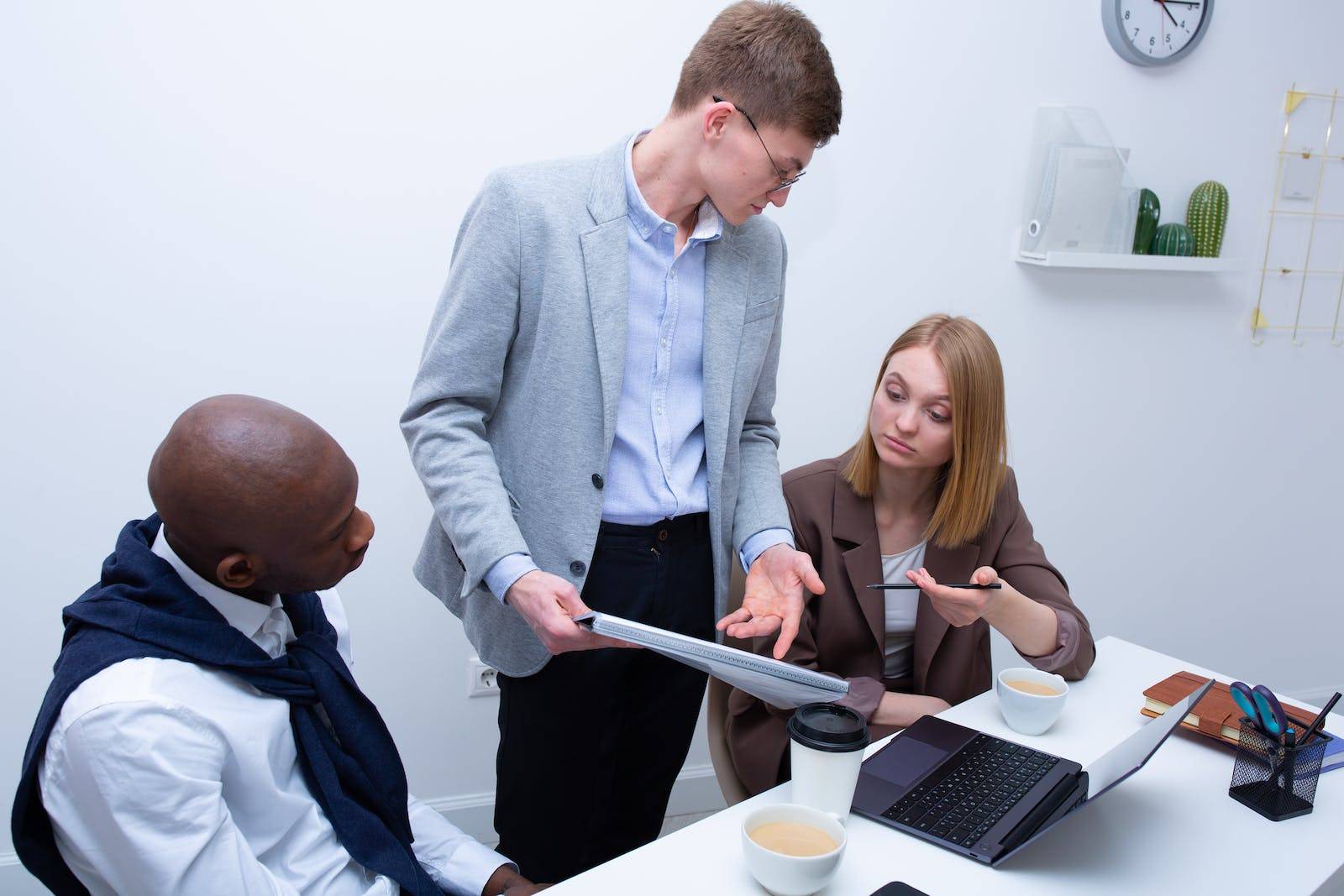 Comptabilité et Gestion des Revenus Récurents pour Coachs à Marseille
