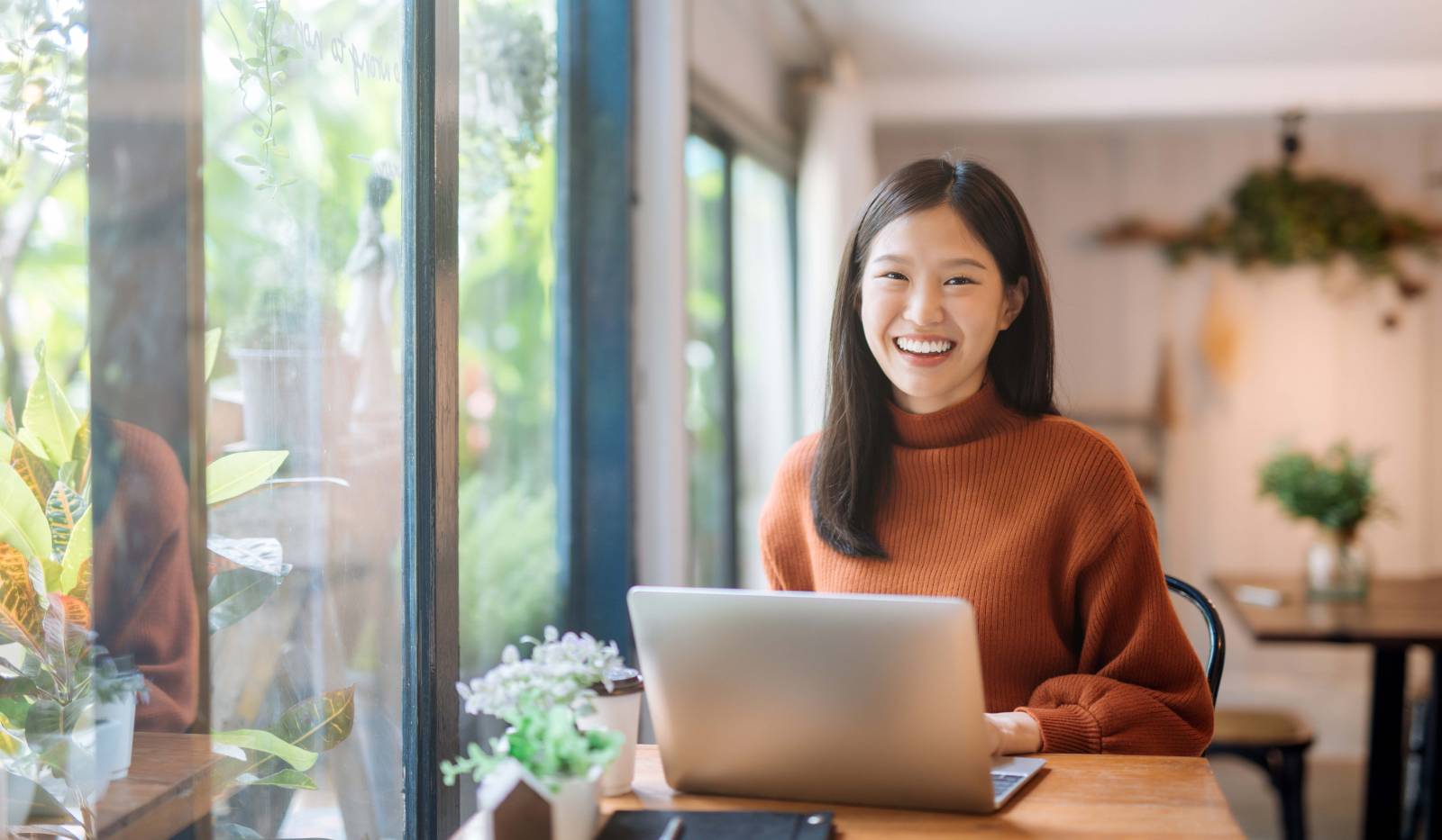 Conseils et accompagnement d'un expert-comptable moderne pour freelance à Marseille