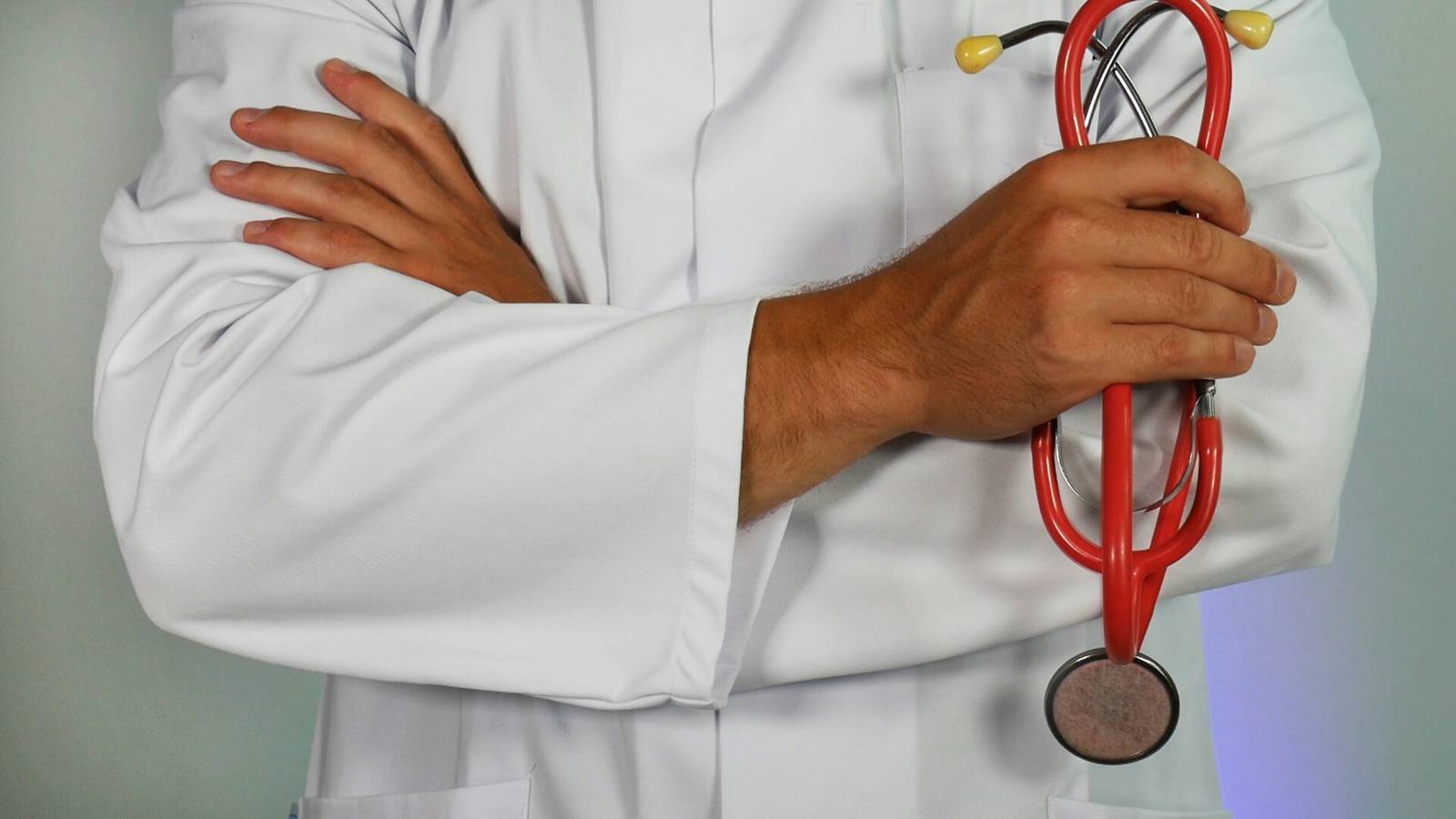 Comment gérer les cotisations sociales pour un médecin libéral ? Solutions de votre expert-comptable à Marseille