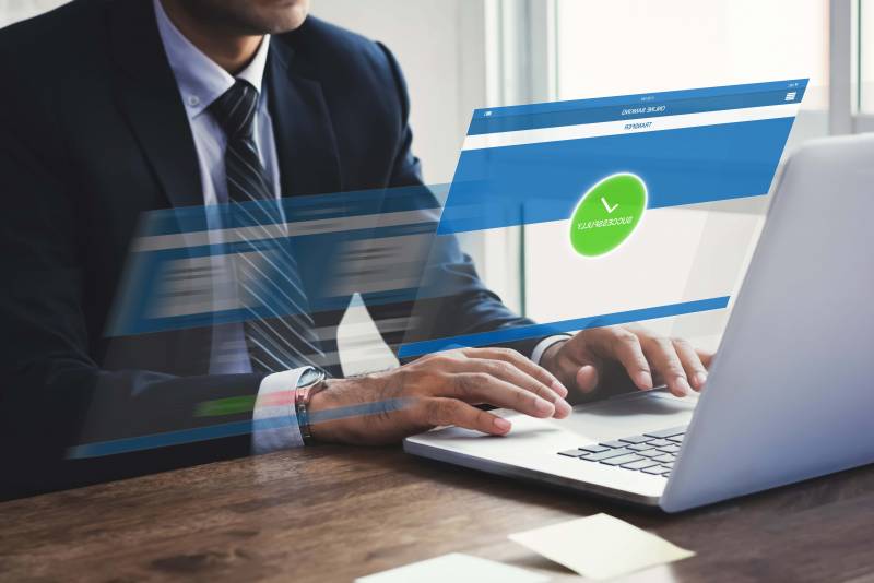 Trouver un cabinet d'expert-comptable moderne à Marseille travaillant avec Qonto pour les professions libérales